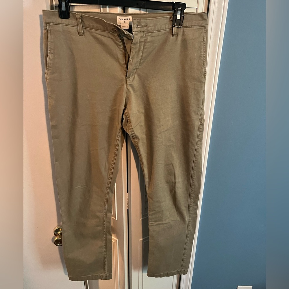 Dockers Athletic Fit Khaki Pants
